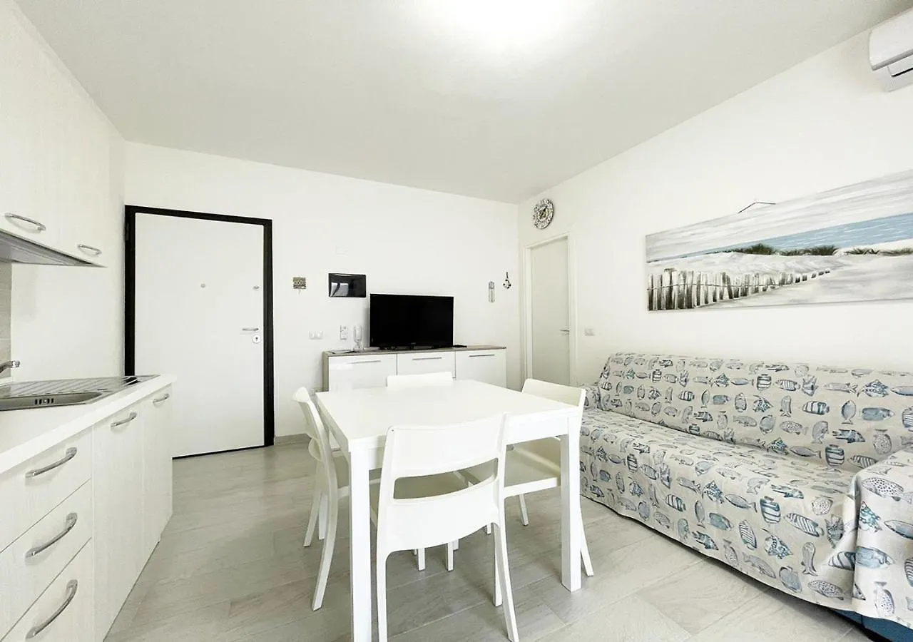 Appartement Pgs Immobiliare Srls - Residenza Katia - Moderno Trilocale Con Terrazza E Parcheggio - La Maddalena La Maddalena (Sassari)